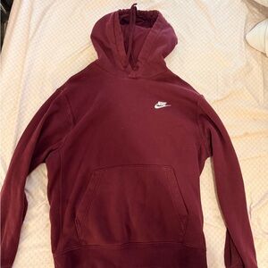 Nike Men's Maroon Hoodie Sweater